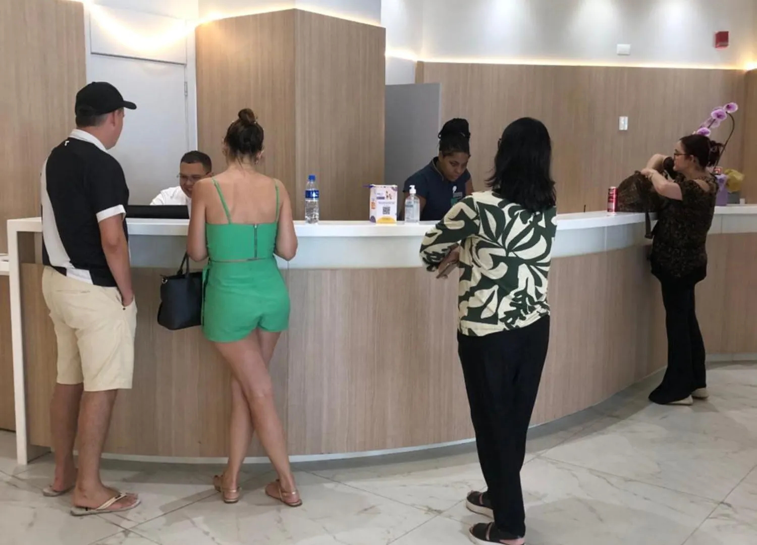 Flat Com Conforto E Requinte Em Frente Aeroporto - H1001 Sao Paulo